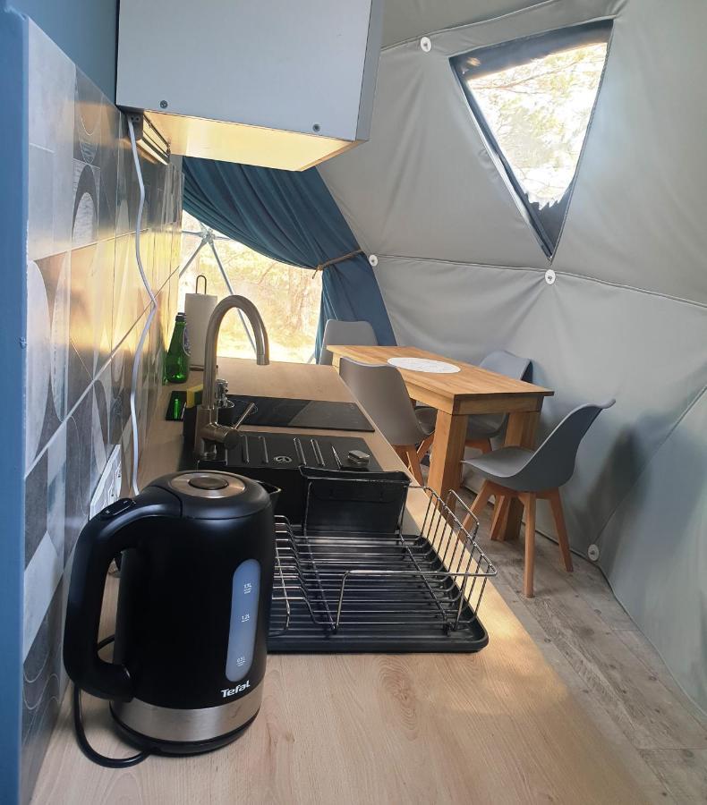 فندق Podniebny Glamping بورسك المظهر الخارجي الصورة